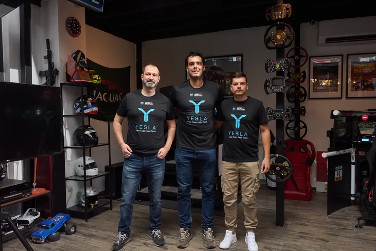 Contract signing with the Yesla team